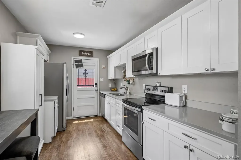 5275 Ingalls Street Arvada CO 80002