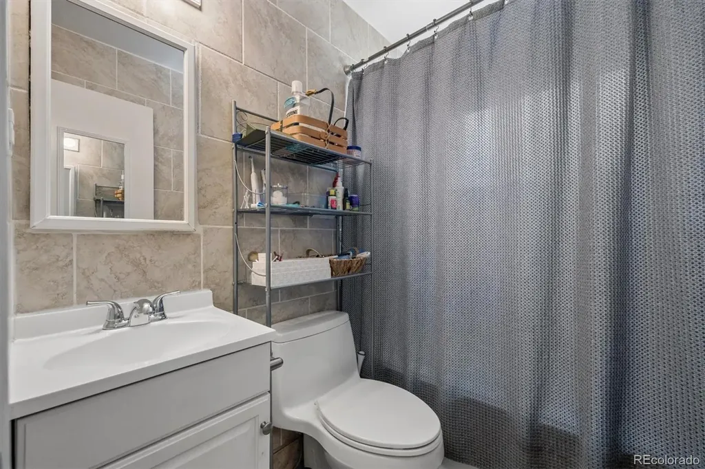 5275 Ingalls Street Arvada CO 80002