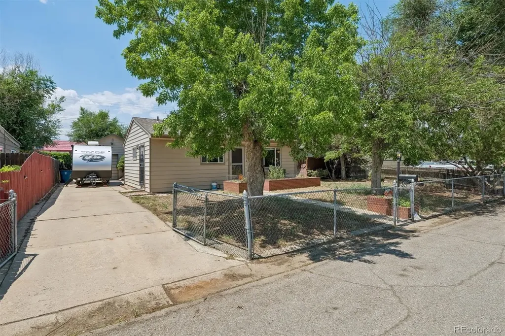 5275 Ingalls Street Arvada CO 80002