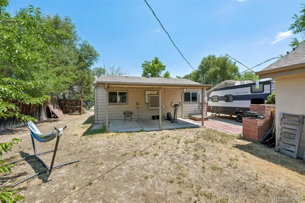 5275 Ingalls Street Arvada CO 80002