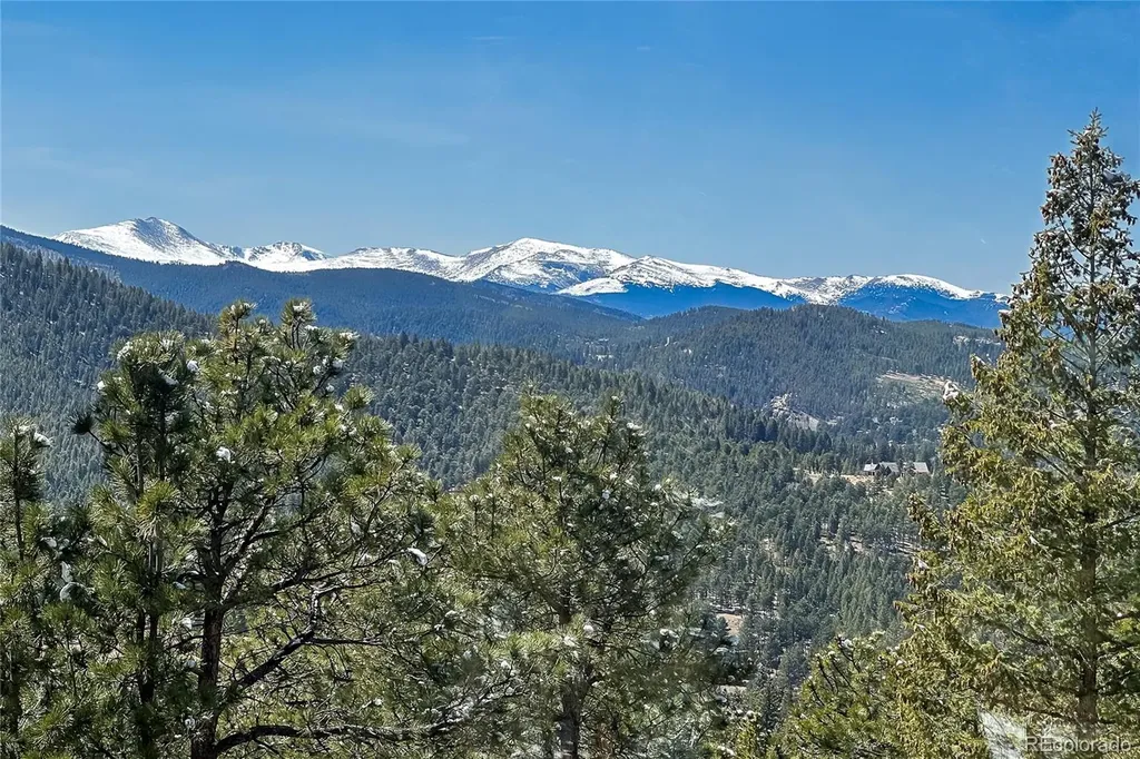 7637 Centaur Drive Evergreen CO 80439