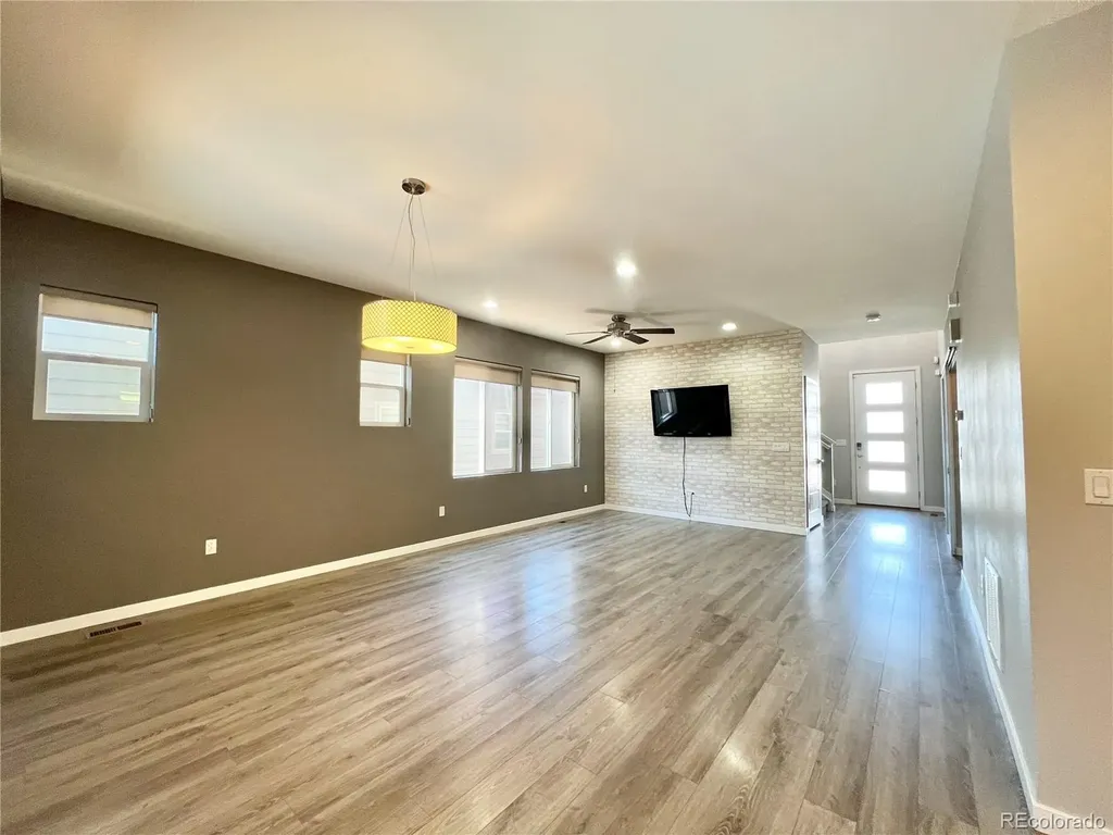 9609 Dunning Circle Littleton CO 80126