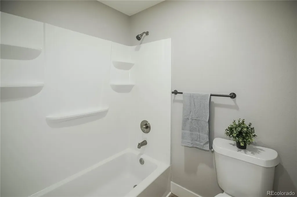 14226 E 1st Drive Aurora CO 80011