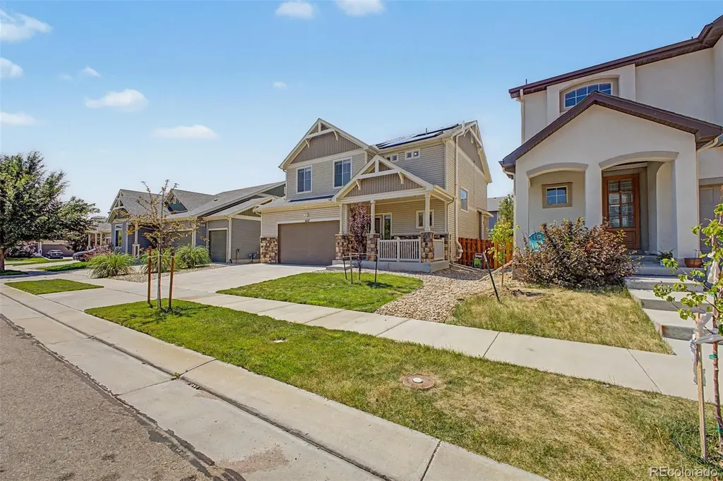 10537 Racine Way Commerce City CO 80022