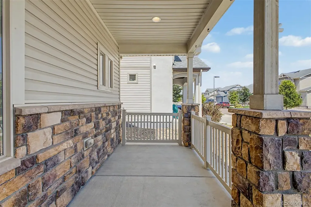 10537 Racine Way Commerce City CO 80022