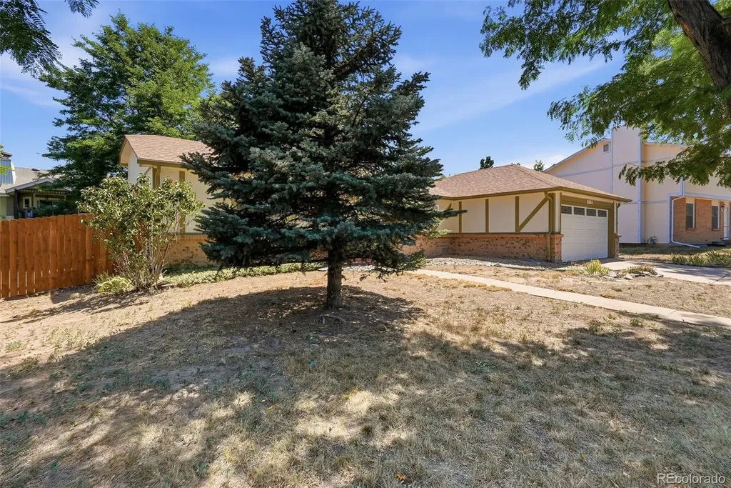 3844 S Richfield Street Aurora CO 80013