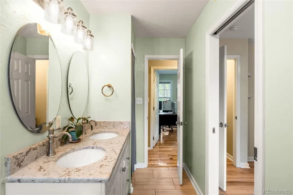 3250 S Holland Way Lakewood CO 80227