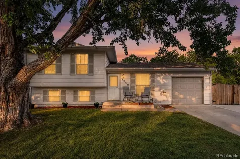 3250 S Holland Way Lakewood CO 80227
