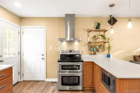 3250 S Holland Way Lakewood CO 80227