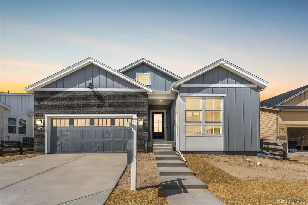 6739 Fawn Path Lane Castle Pines CO 80108
