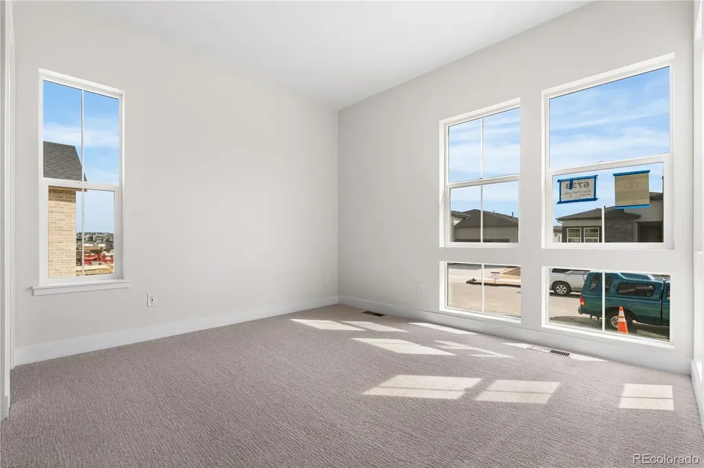 6739 Fawn Path Lane Castle Pines CO 80108