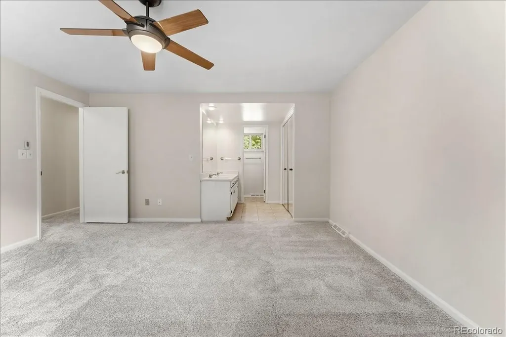 6689 E Heritage Pl N Englewood CO 80111