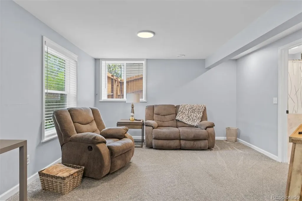 639 W Jamison Circle Littleton CO 80120