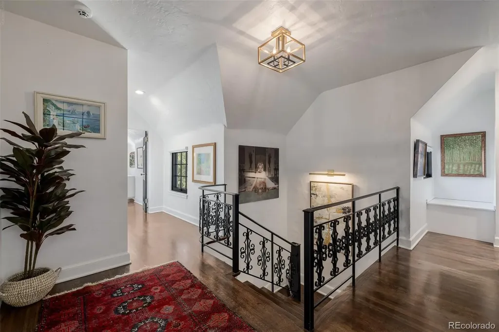 353 Bellaire Street Denver CO 80220
