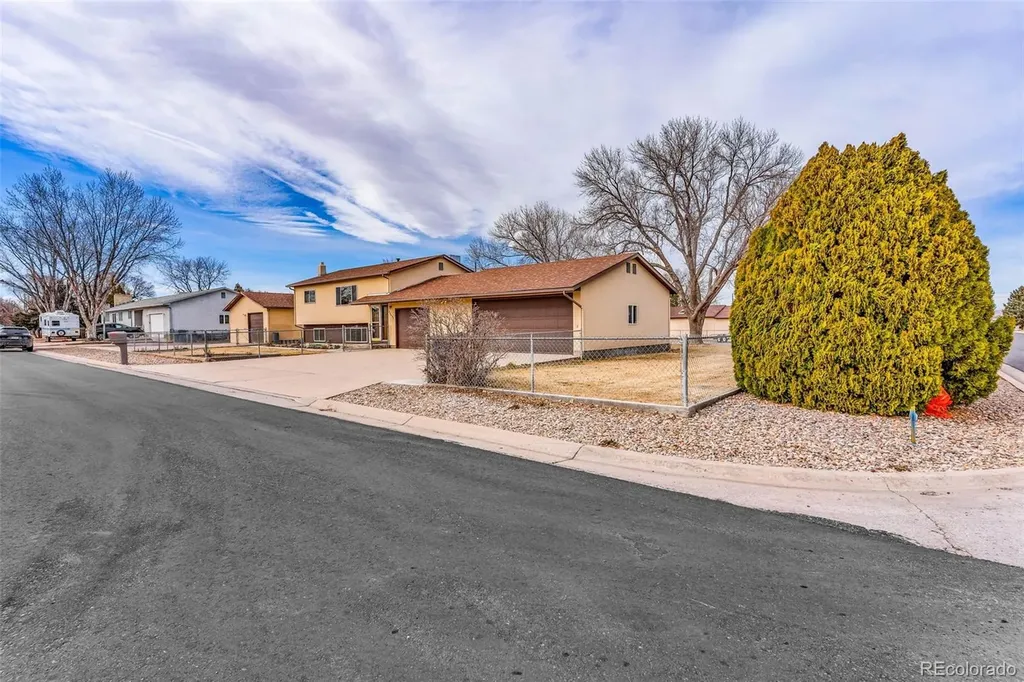 25451 Parkview Drive Pueblo CO 81006