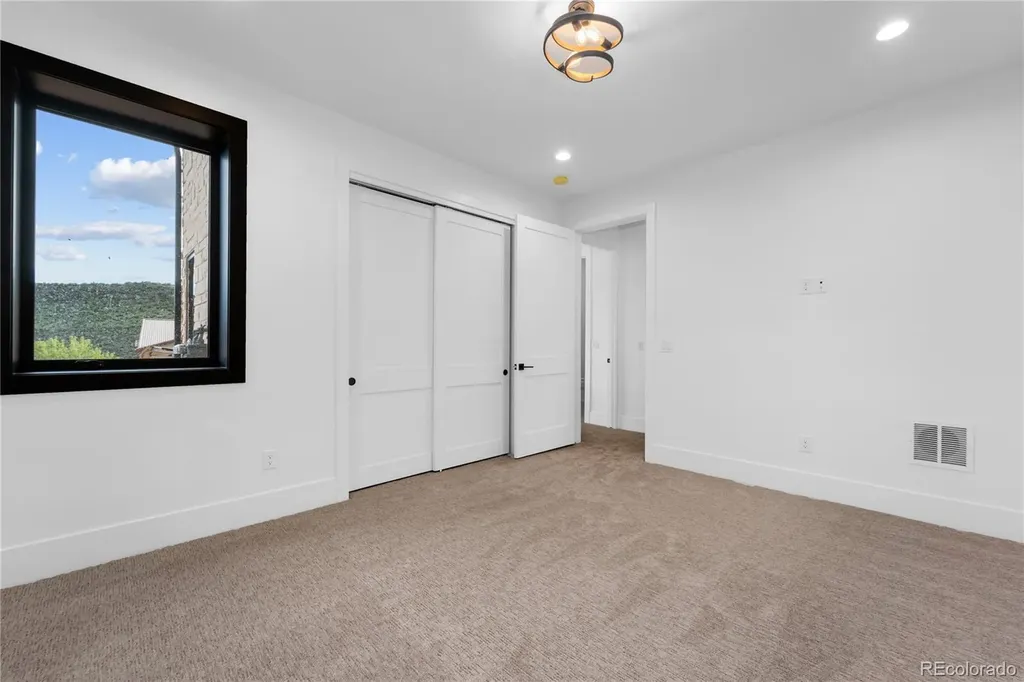 8077 Raphael Lane Littleton CO 80125