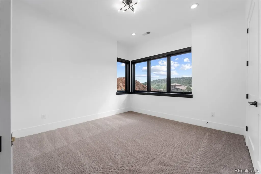 8077 Raphael Lane Littleton CO 80125