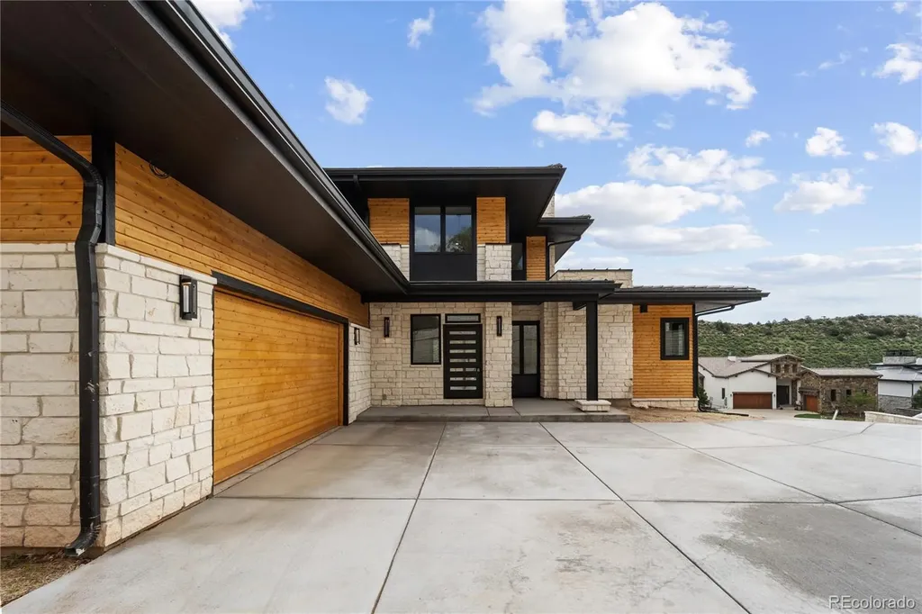 8077 Raphael Lane Littleton CO 80125