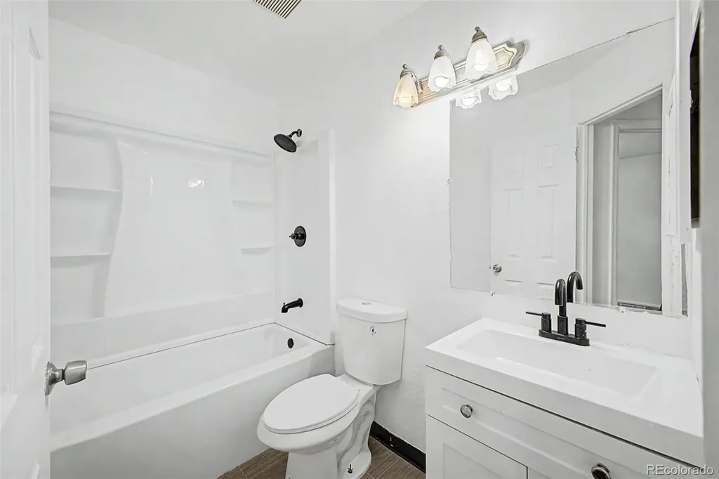 4602 Malaya Street Denver CO 80249