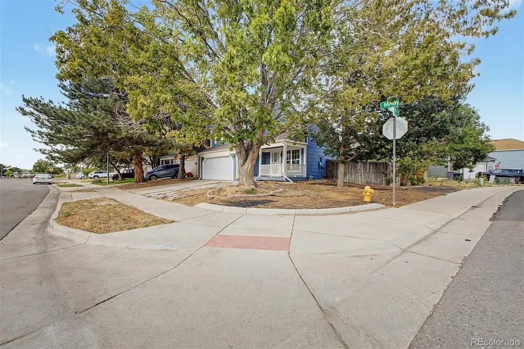 4602 Malaya Street Denver CO 80249