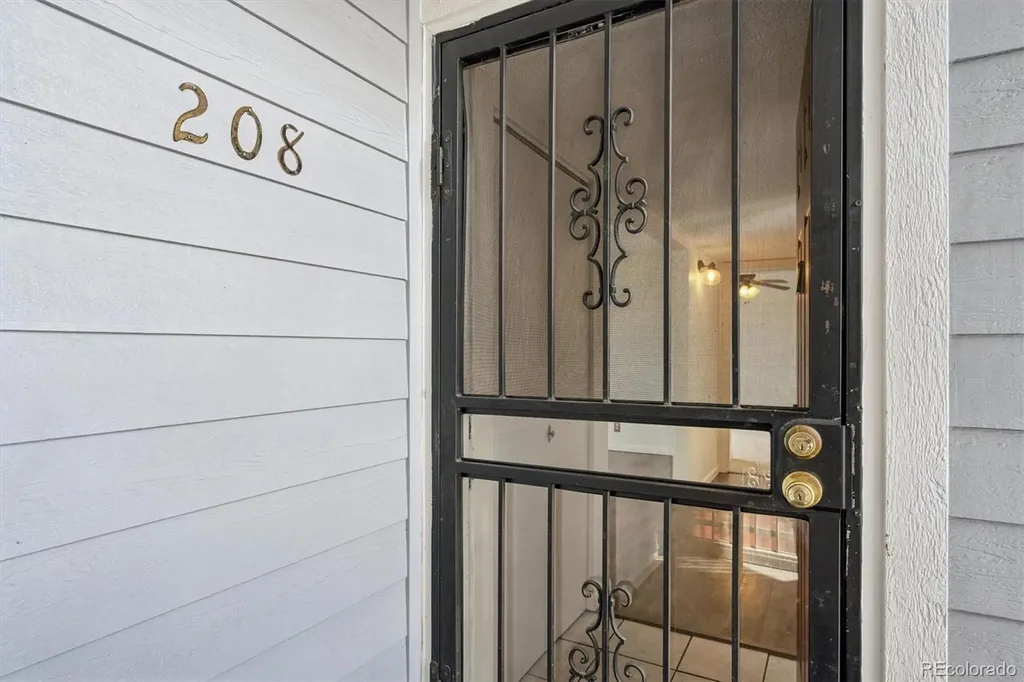 3121 S Tamarac Drive Denver CO 80231