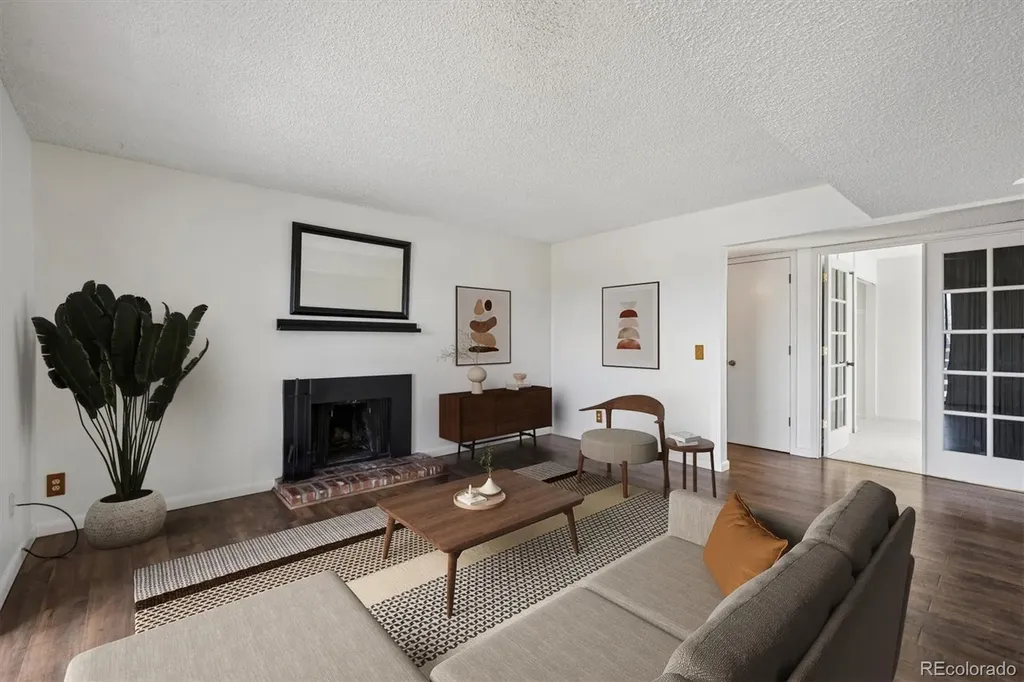 3121 S Tamarac Drive Denver CO 80231