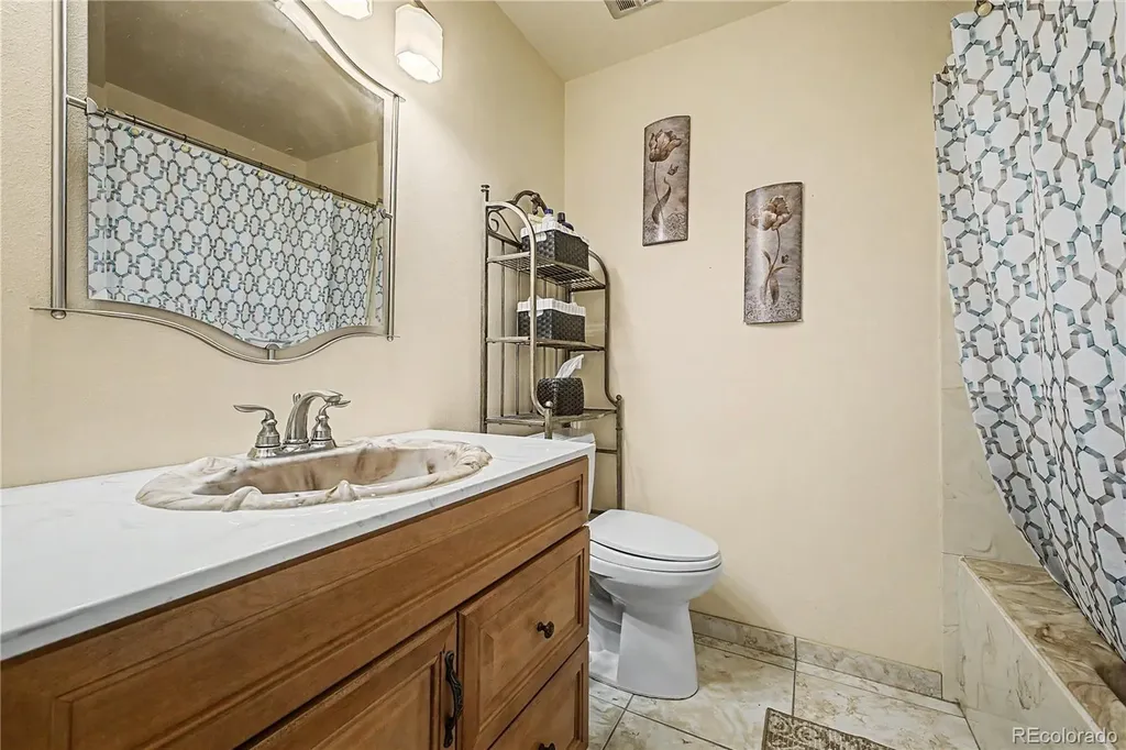 6790 W 63rd Avenue Arvada CO 80003