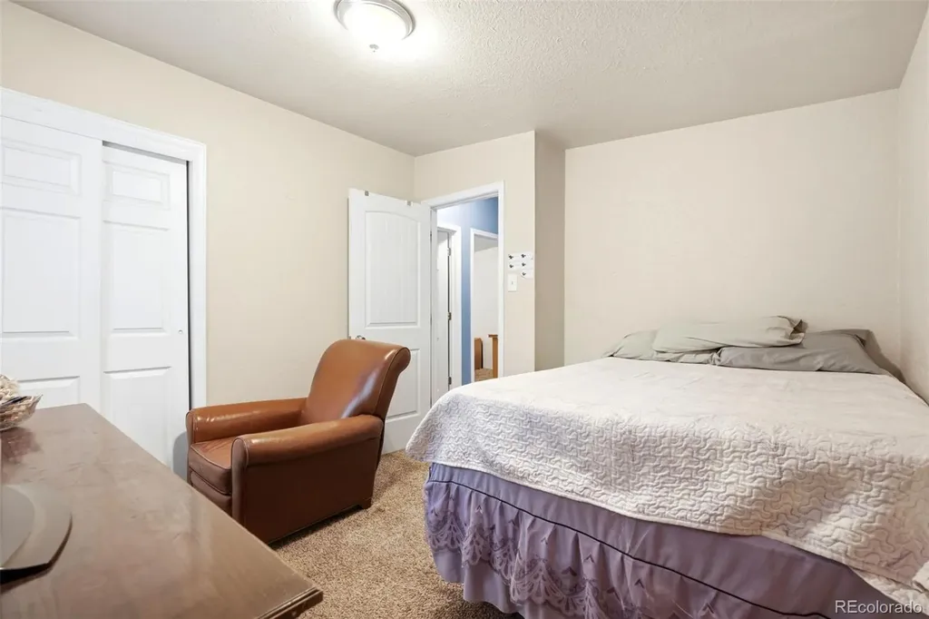 1225 Dallas Street Aurora CO 80010