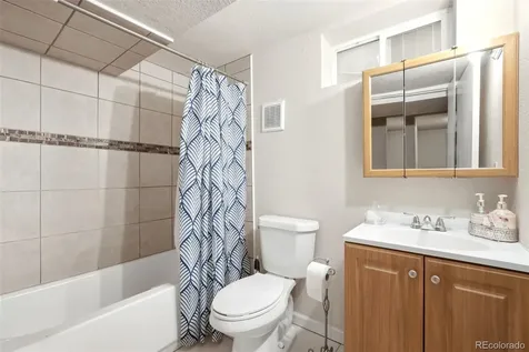 1225 Dallas Street Aurora CO 80010
