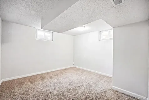 1225 Dallas Street Aurora CO 80010