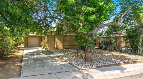 1225 Dallas Street Aurora CO 80010