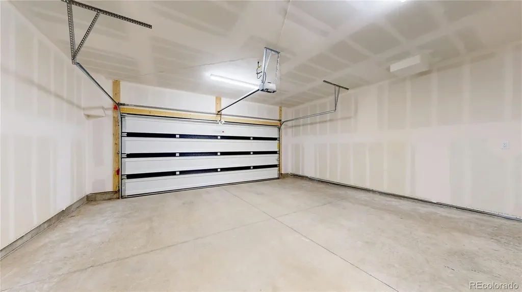 932 Altitude Court Longmont CO 80501