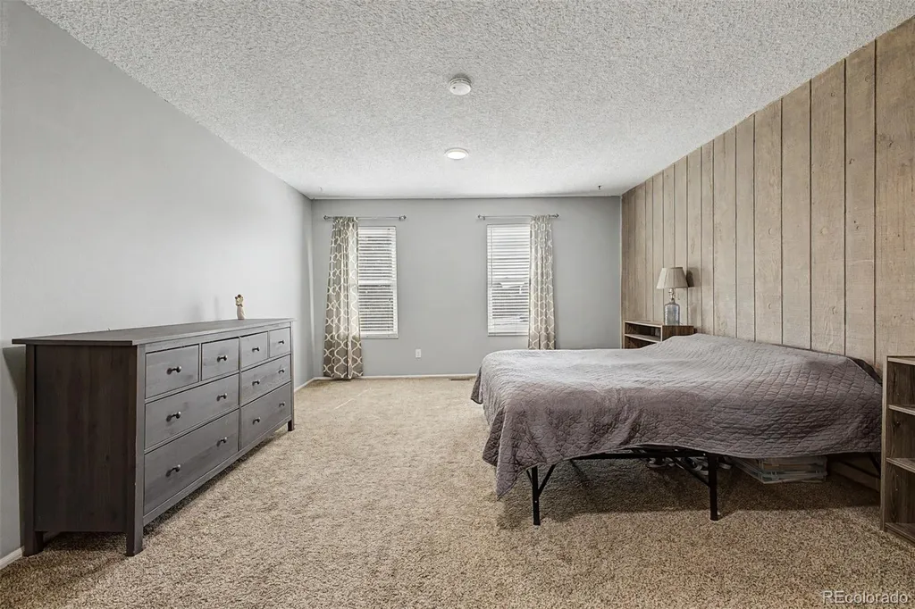 2405 S Granby Way Aurora CO 80014