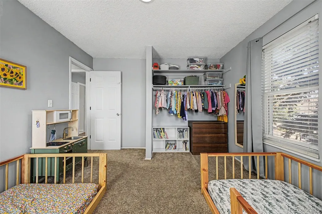 2405 S Granby Way Aurora CO 80014
