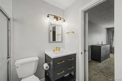 2405 S Granby Way Aurora CO 80014