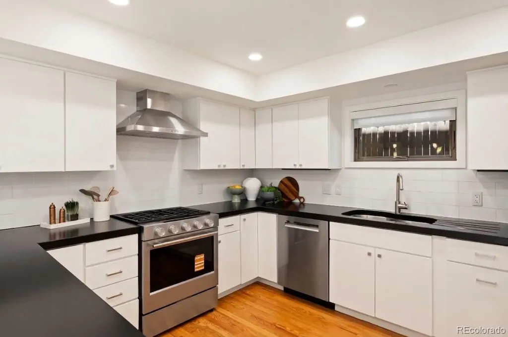 738 N Corona Street Denver CO 80218