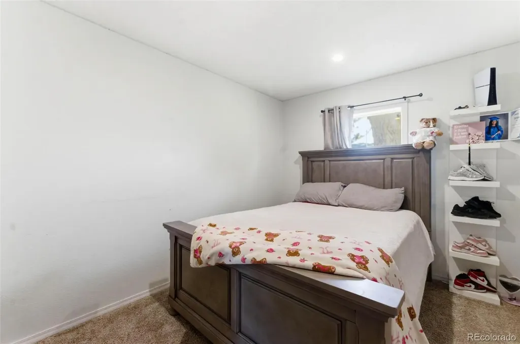 1828 Pitkin Street Aurora CO 80011