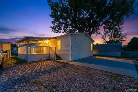 1828 Pitkin Street Aurora CO 80011