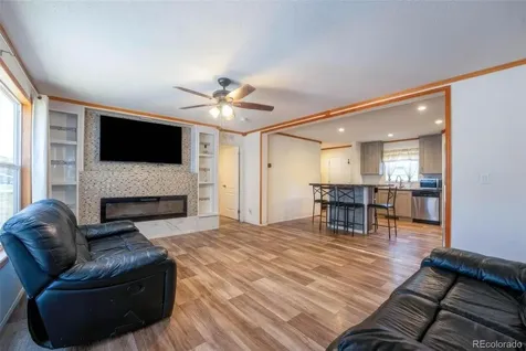 1828 Pitkin Street Aurora CO 80011