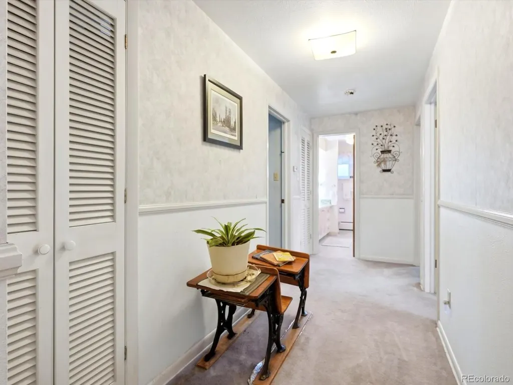1855 S Ammons Street Denver CO 80232