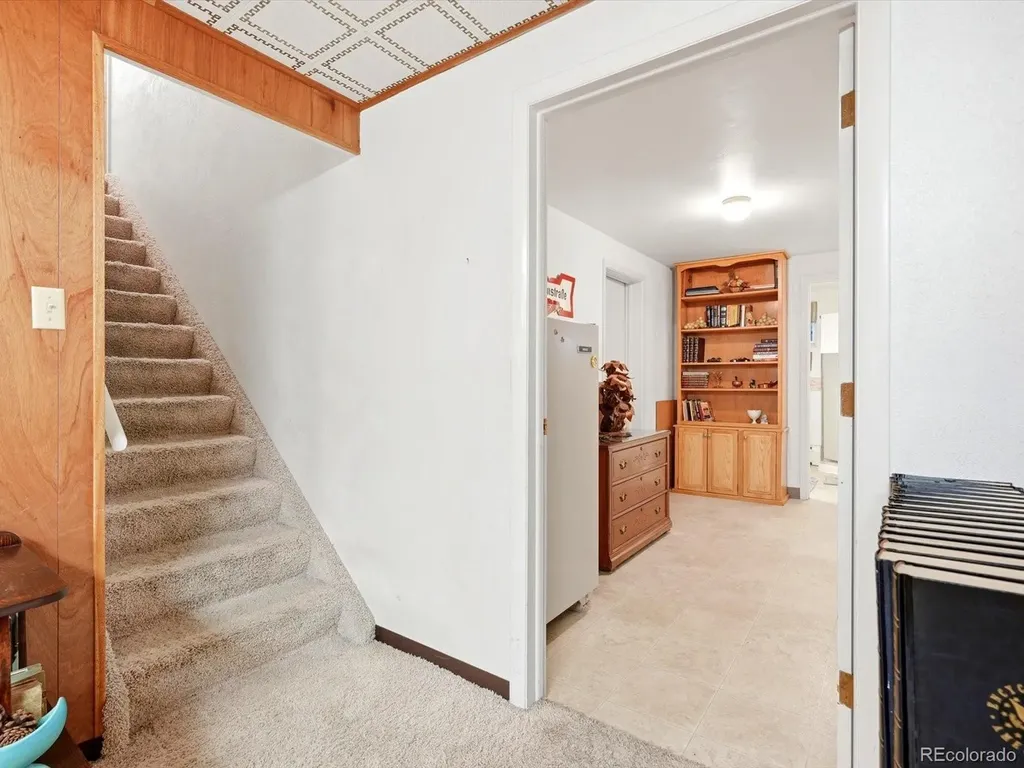 1855 S Ammons Street Denver CO 80232