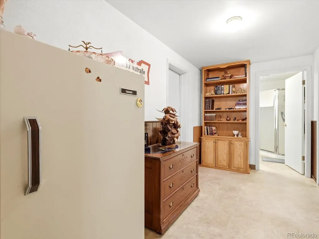 1855 S Ammons Street Denver CO 80232