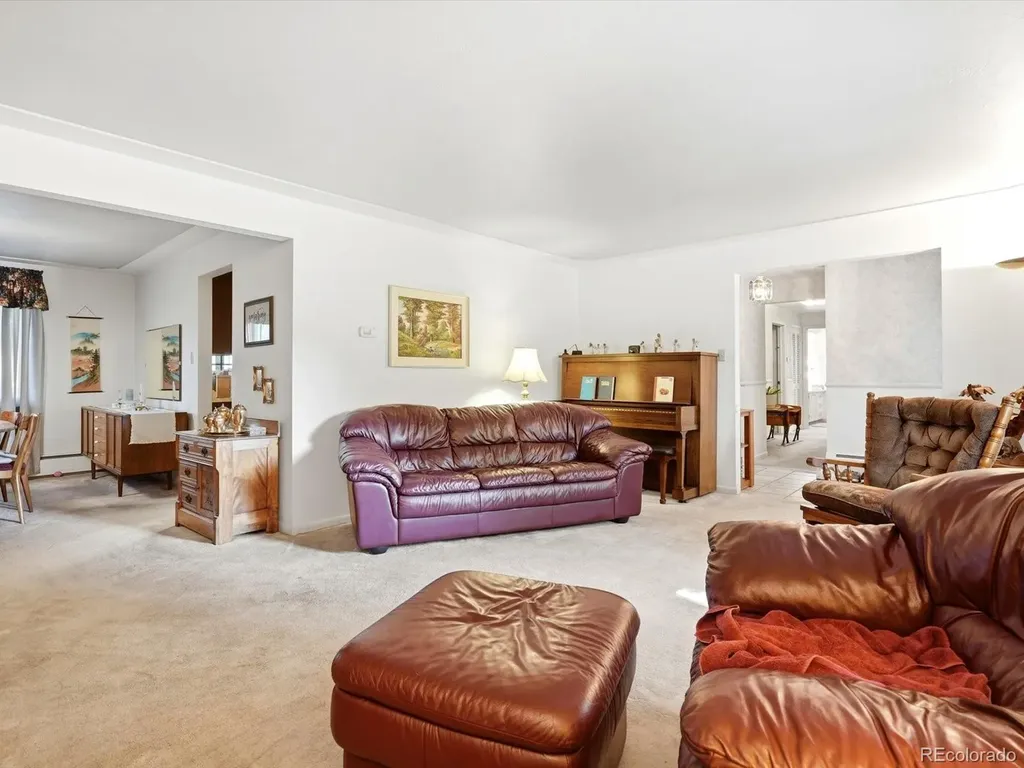 1855 S Ammons Street Denver CO 80232