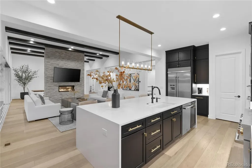9676 Elizabeth Street Parker CO 80134