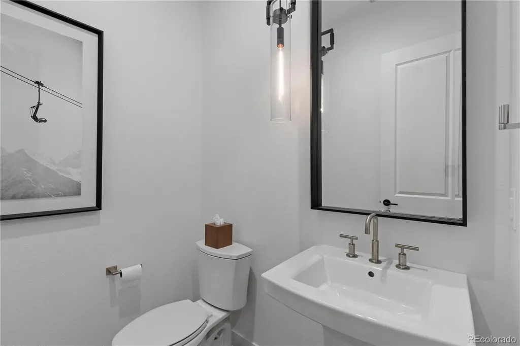 9676 Elizabeth Street Parker CO 80134