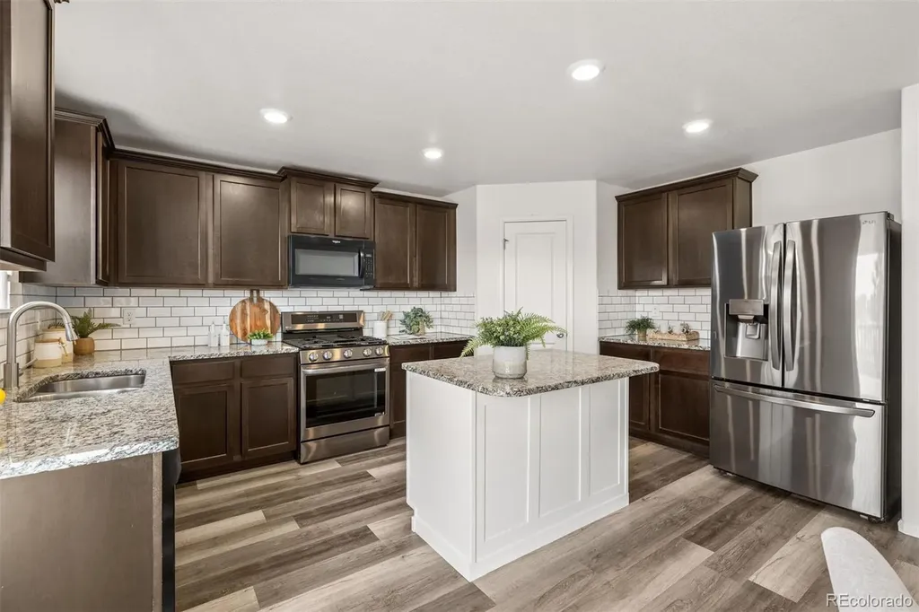 300 Mesa Avenue Lochbuie CO 80603