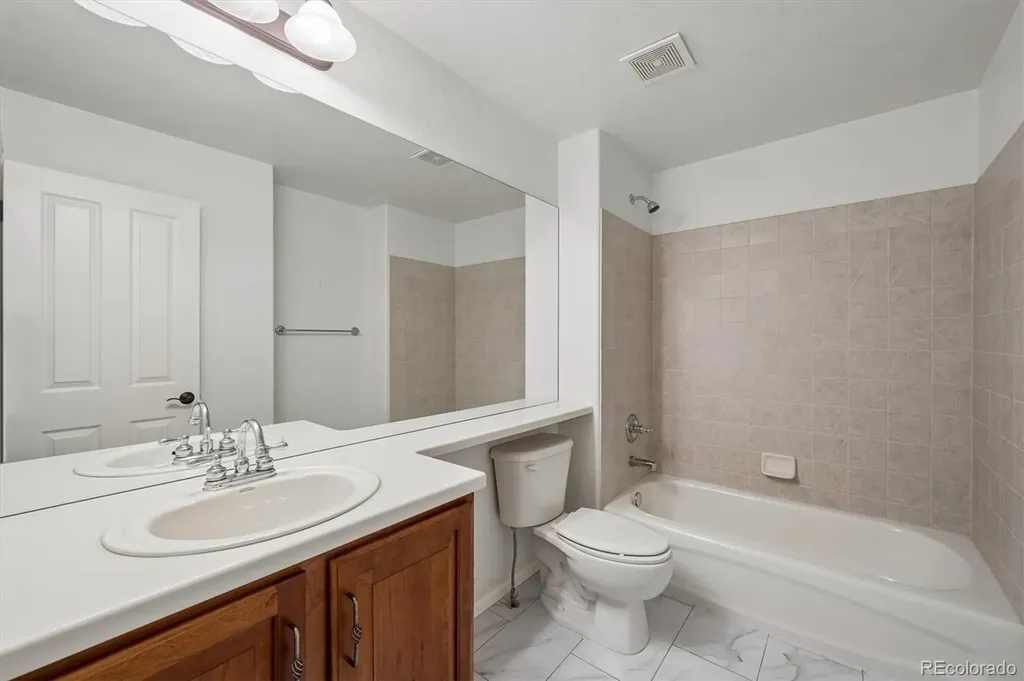9026 Old Tom Morris Circle Highlands Ranch CO 80129
