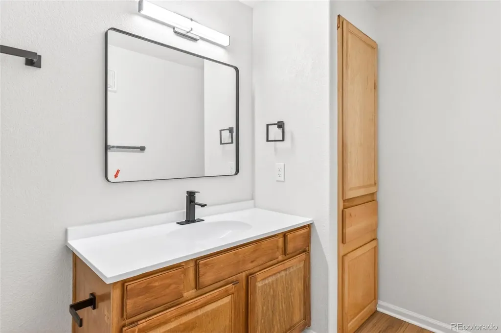 1414 S Galena Way Denver CO 80247