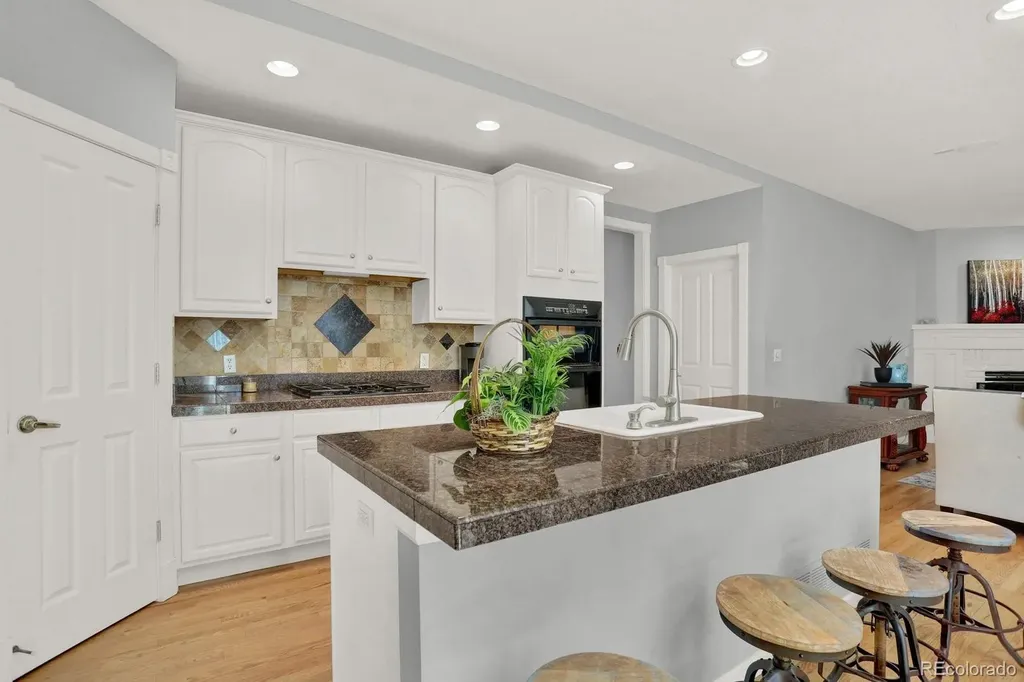 3164 Greensborough Drive Highlands Ranch CO 80129