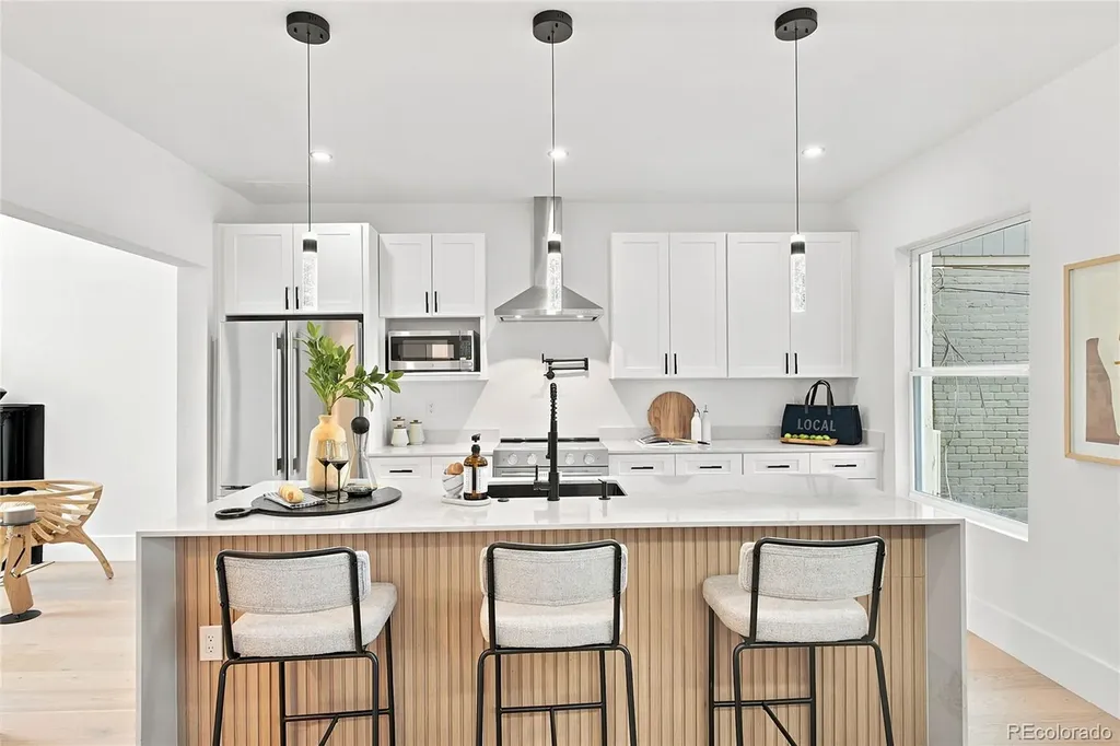 2931 N Marion Street Denver CO 80205
